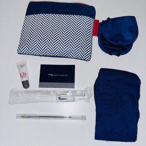 British Airways World Traveler Plus Business Class Wash/Amenity Kit with Pouch